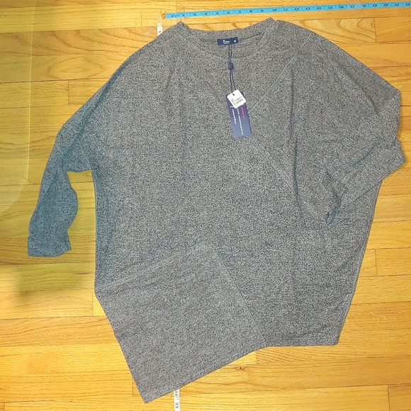 Gray Dolman Sleeve Oversized Asymmetrical Rayon Tunic Sweater Women's MEDIUM - Picture 2 of 9
